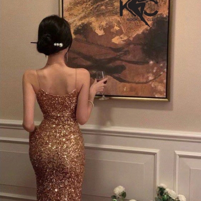 KC BOOK CLUB NEW YEARS EVE 2024 - GLITTER & GOLD