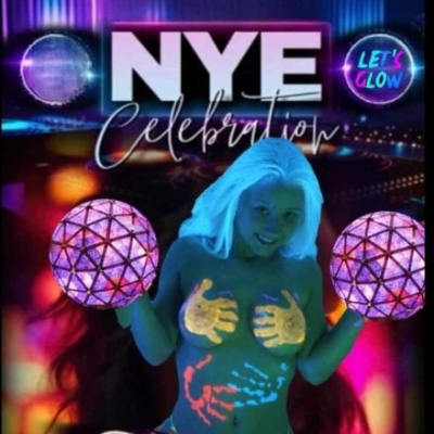 NEW YEARS EVE PARTY AT CLUB RED DOOR