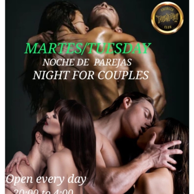 NOCHE DE PAREJAS